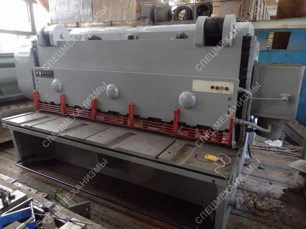 Ножницы гильотинные  ScTR 16x3150